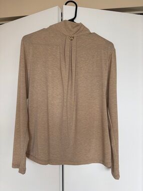 NWT Regalinas Beige Long Sleeve Top with Heart gold accent S